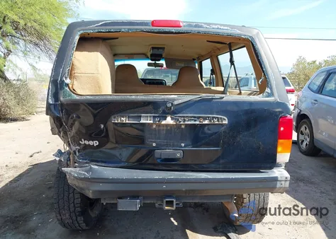 1997 Jeep Cherokee Sport z USA, uszkodzony, nr VIN 1J4FJ67S6VL611927